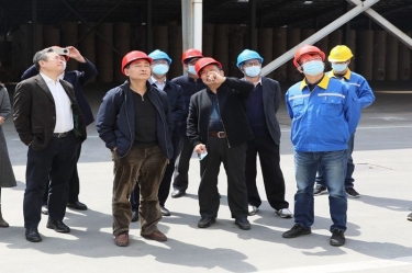 生态环境部科财司副司长付川一行考察由以诚为本赢在诚信9001承担的国家科技重大专项示范工程